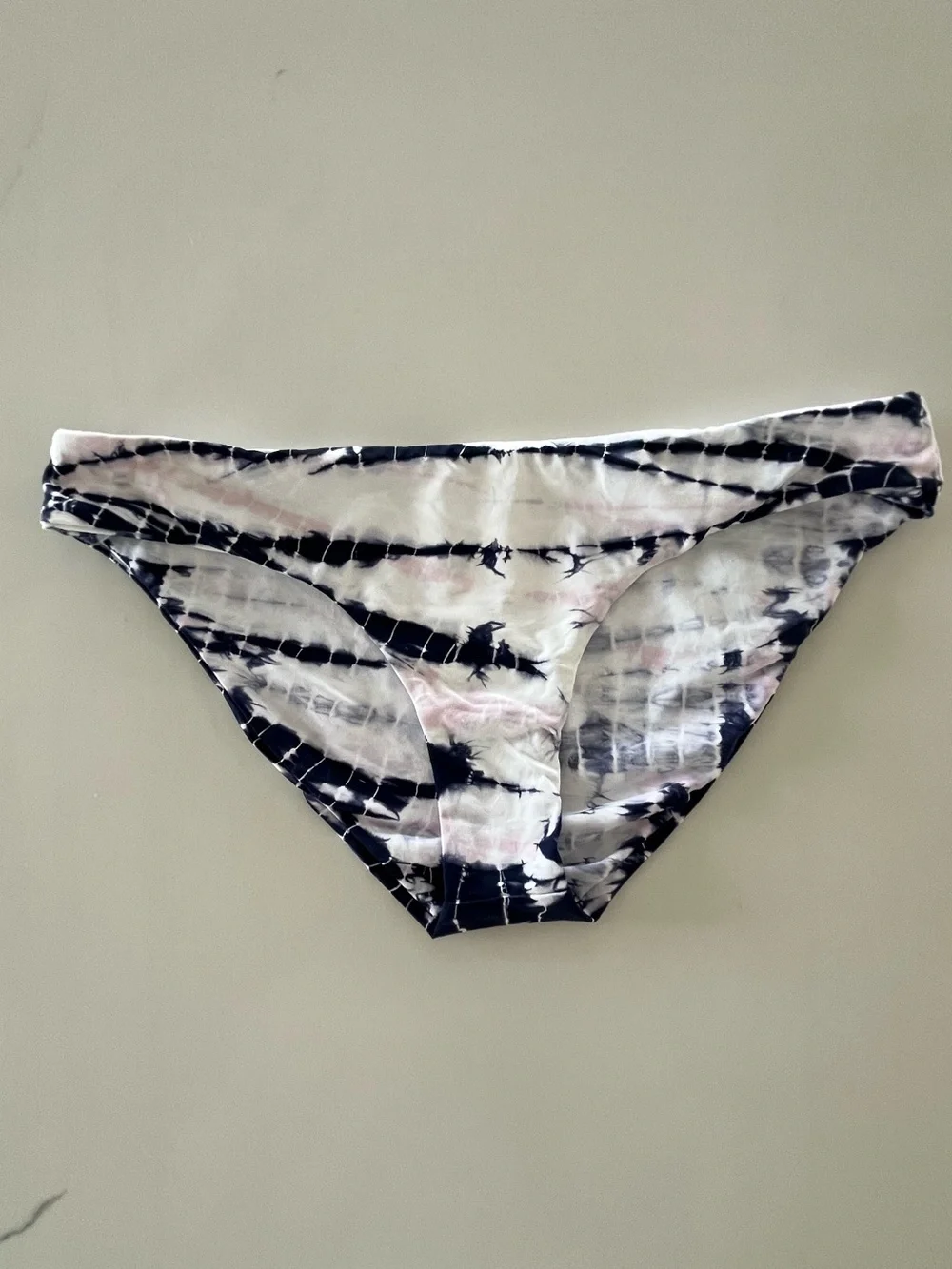 L*Space Sandy Bottom Full Cut Bikini in Liberty Tie Dye Size Small Like New